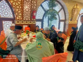 April 2024<br> Umroh Reguler + Turki : 19 April 2024 9 gambar_whatsapp_2024_04_24_pukul_17_39_01_3b6ba993