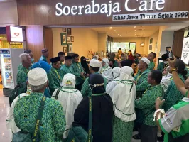 Maret 2023 Umroh Reguler - 04 Maret 2023 (Start Surabaya) 12 img_20240131_wa1009