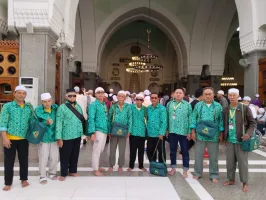 Maret 2023 Umroh Reguler - 04 Maret 2023 (Start Surabaya) 52 img_20240131_wa1049