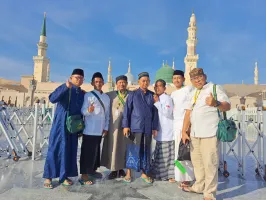 November 2023 Umroh Reguler - 22 November 2023 (Strat Surabaya) 37 img_20240201_wa1211