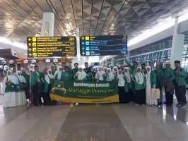 UMROH 16 FEBRUARI 2018