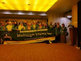 April 2018 UMROH REGULER 21 APRIL 2018 16 whatsapp_image_2018_04_25_at_5_51_41_am