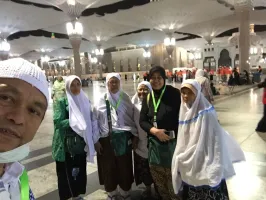 April 2018 UMROH REGULER 25 APRIL 2018 11 whatsapp_image_2018_04_27_at_2_58_13_am