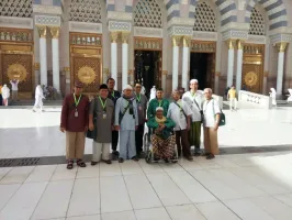 April 2018 UMROH REGULER 28 APRIL 2018 20 whatsapp_image_2018_04_29_at_2_27_57_pm