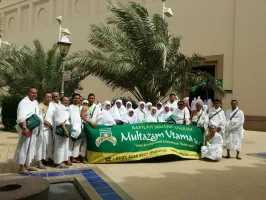 Mei 2018 UMROH REGULER 05 MEI 2018 15 whatsapp_image_2018_05_08_at_7_31_21_pm