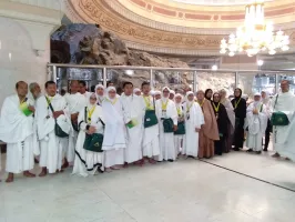 Desember 2018 Umroh Barokah 4 Desember 2018 bintang 3  24 whatsapp_image_2018_12_05_at_18_51_03