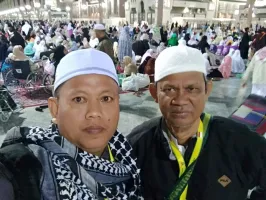 Desember 2018 Umroh Barokah 4 Desember 2018 bintang 3  45 whatsapp_image_2018_12_09_at_23_52_33