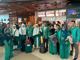 November 2019 UMROH REGULER 07 NOVEMBER 2019 6 whatsapp_image_2019_11_07_at_15_52_39